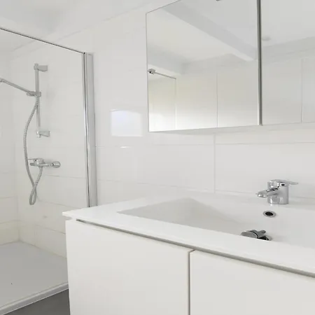 Ferienhaus In With Garden & Parking, Cleaning Included *